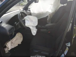 
										Honda HR-V full									