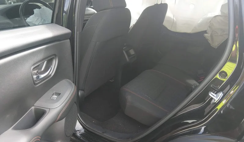 
								Honda HR-V full									
