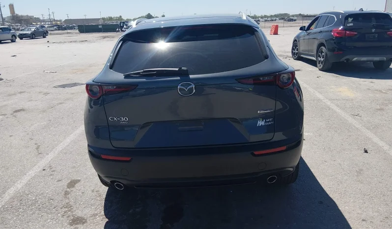 
								Mazda CX-30 full									