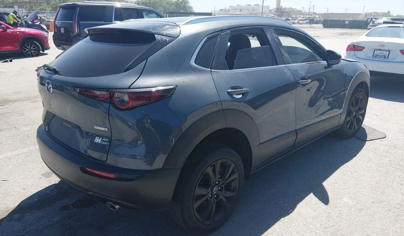 
								Mazda CX-30 full									