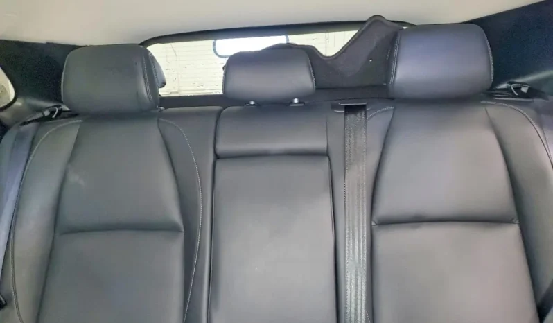 
								Mazda CX-30 full									