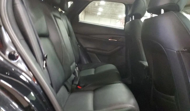 
								Mazda CX-30 full									