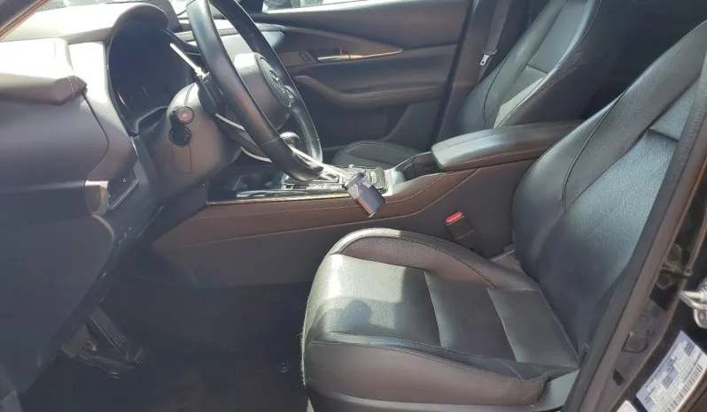 
								Mazda CX-30 full									