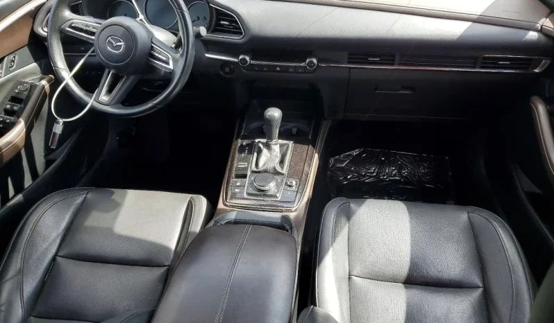 
								Mazda CX-30 full									