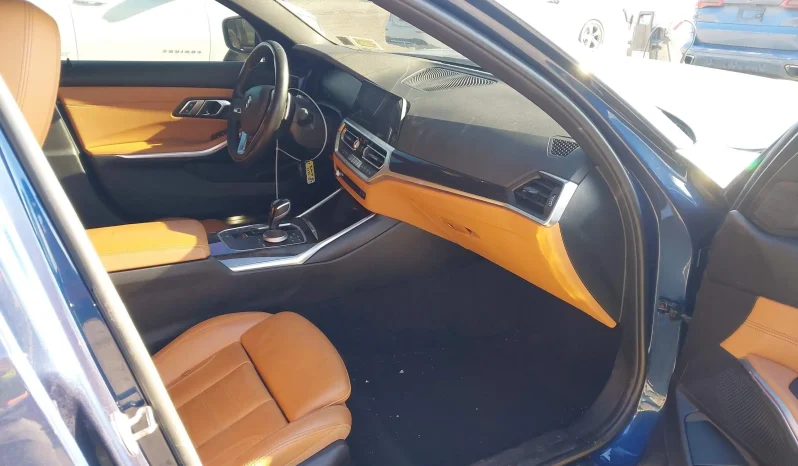 
								BMW 330 full									