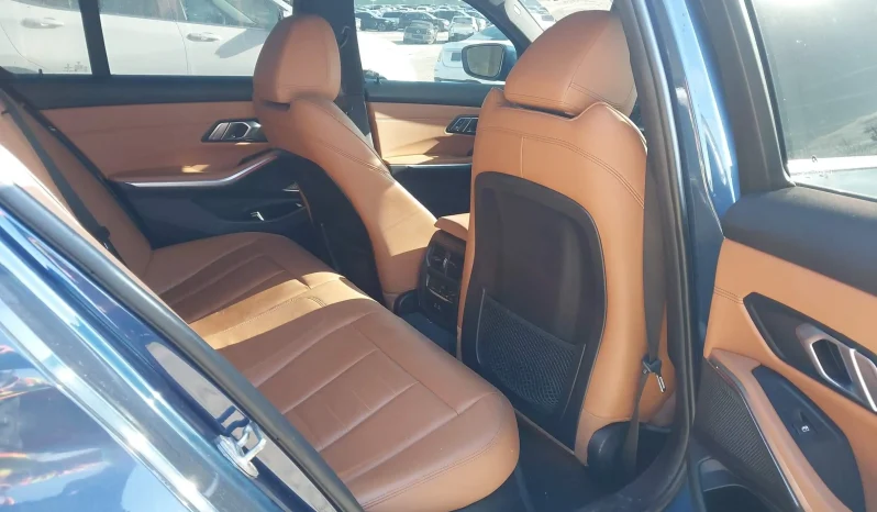 
								BMW 330 full									