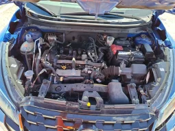 
										Nissan Kicks full									