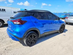 
										Nissan Kicks full									