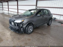 
										Nissan Kicks full									