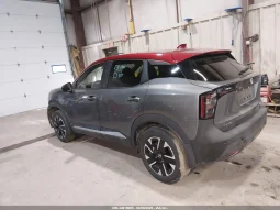 
										Nissan Kicks full									