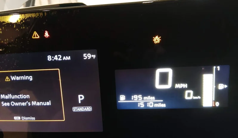 
								Nissan Kicks full									