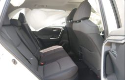 
										Toyota RAV4 full									
