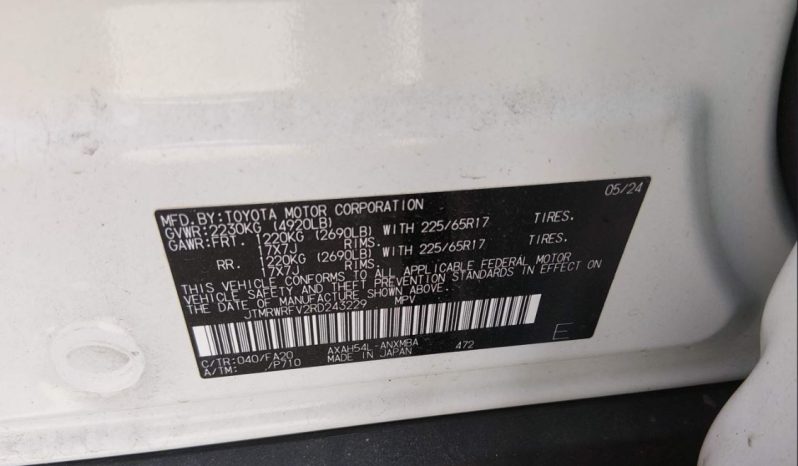 
								Toyota RAV4 full									