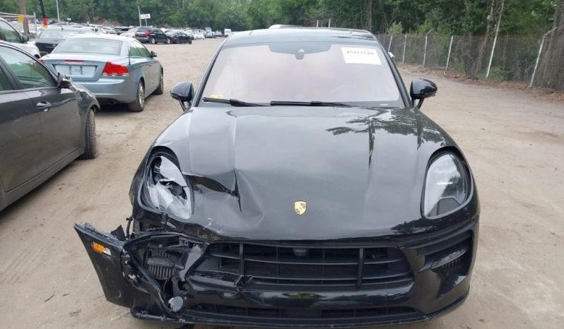 
								Porsche Macan GTS full									