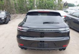 
										Porsche Macan GTS full									