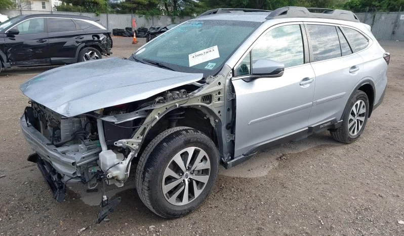 
								Subaru Outback full									