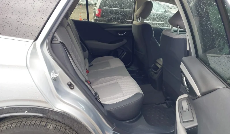 
								Subaru Outback full									