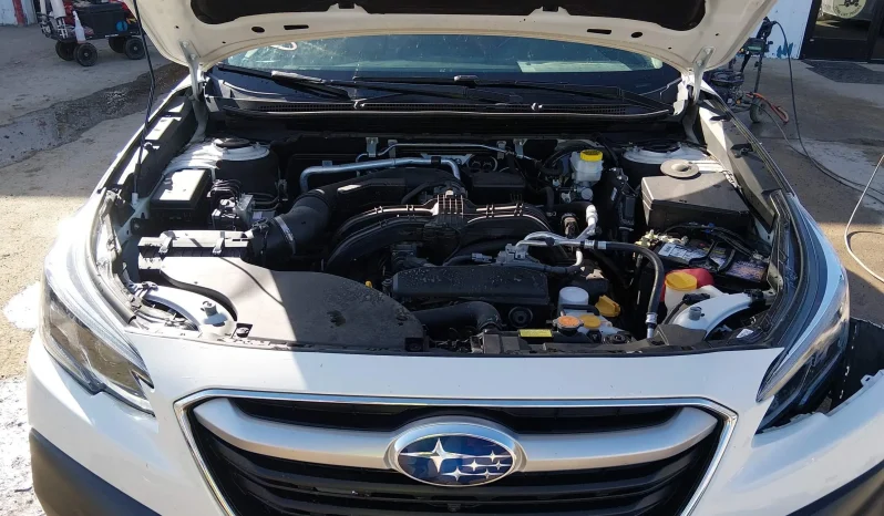 
								Subaru Outback full									