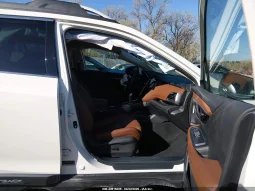
										Subaru Outback full									