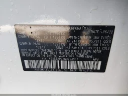 
										Subaru Outback full									