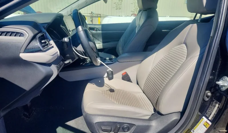 
								Toyota Camry full									