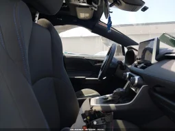 
										Toyota RAV4 full									