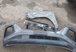 
										Hyundai Tucson full									