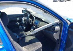 
										Nissan Kicks full									