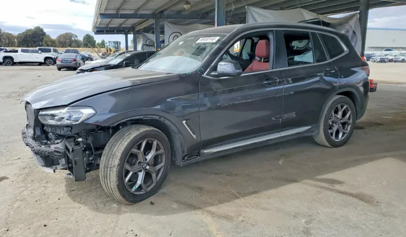 
								BMW X3 full									