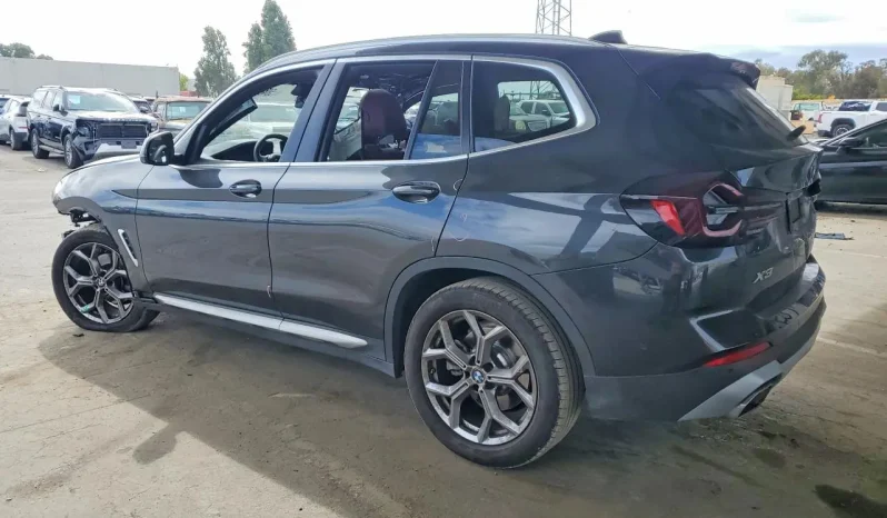 
								BMW X3 full									