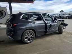 
										BMW X3 full									