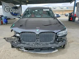 
										BMW X3 full									