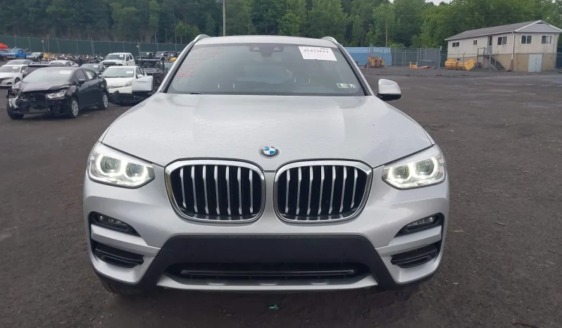 
								BMW X3 full									