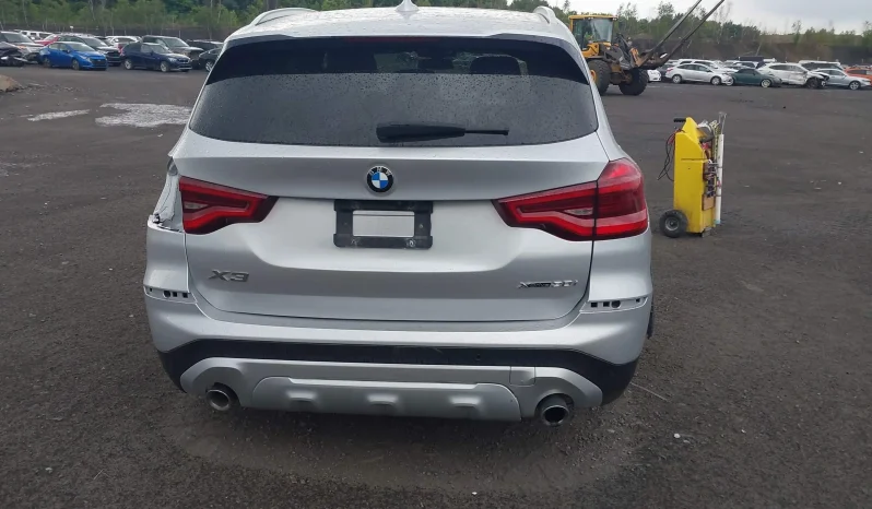 
								BMW X3 full									