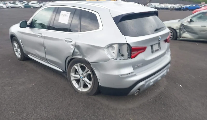 
								BMW X3 full									