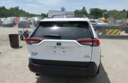 
										Toyota RAV4 full									