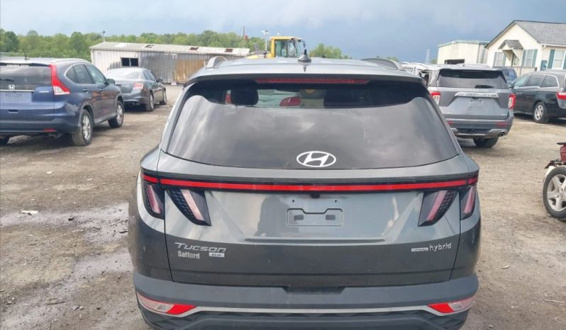 
								Hyundai Tucson full									