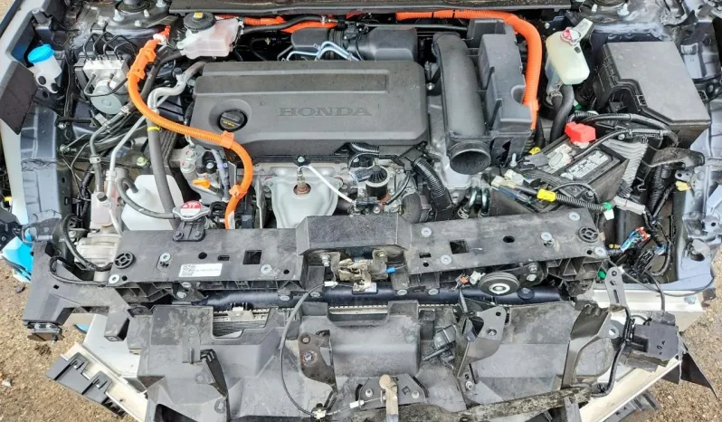 
								Honda CR-V full									