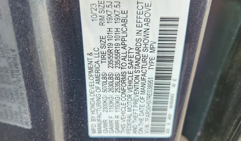
								Honda CR-V full									