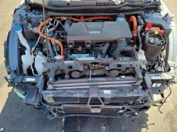
										Honda CR-V full									