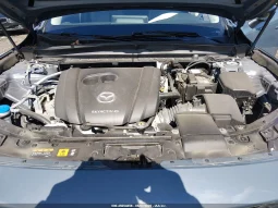 
										Mazda CX-50 full									