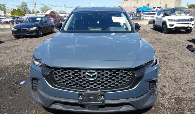 
								Mazda CX-50 full									