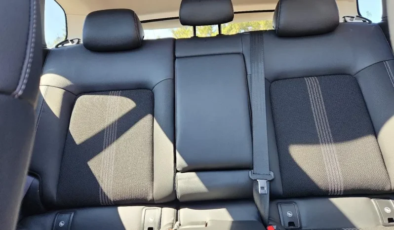 
								Mazda CX-50 full									
