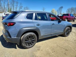 
										Mazda CX-50 full									