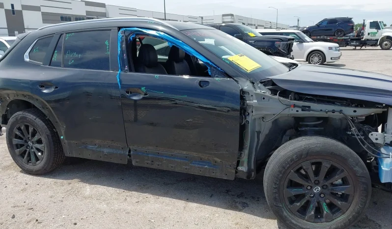 
								Mazda CX-50 full									