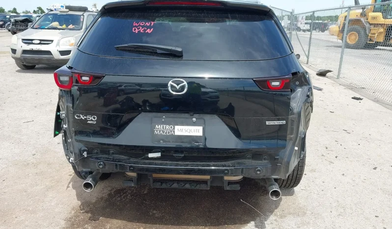 
								Mazda CX-50 full									