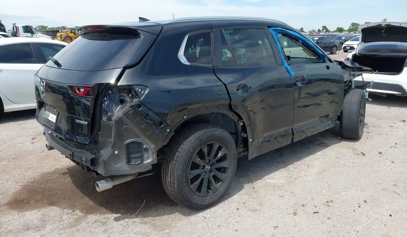 
								Mazda CX-50 full									