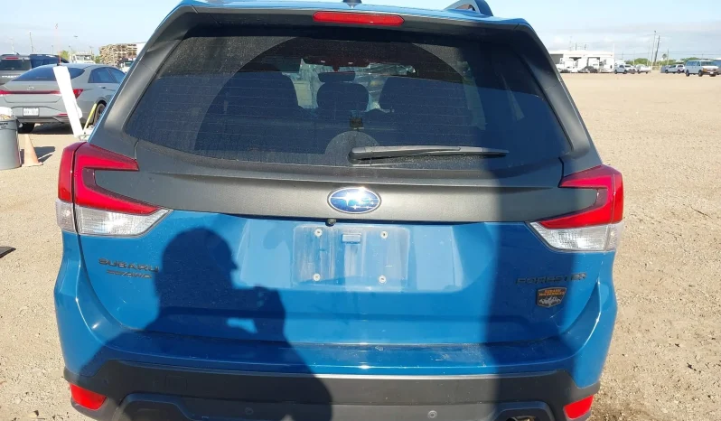 
								Subaru Forester full									