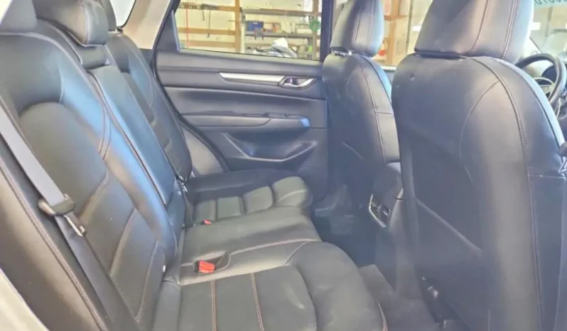 
								Mazda CX-5 full									