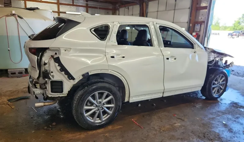 
								Mazda CX-5 full									